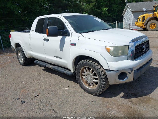 Salvage Toyota Tundra Image