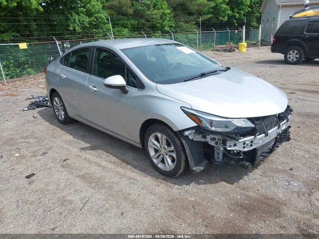 Salvage Chevrolet Cruze Image