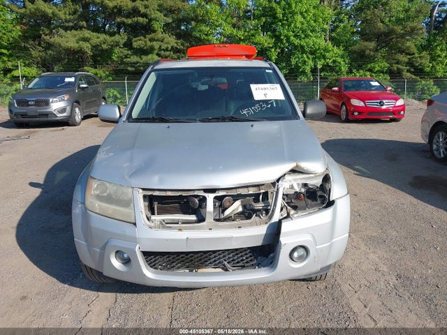 Suzuki Grand Vitara Luxury