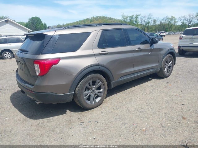 Ford Explorer Xlt