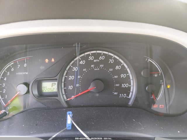 Toyota Sienna Le V6