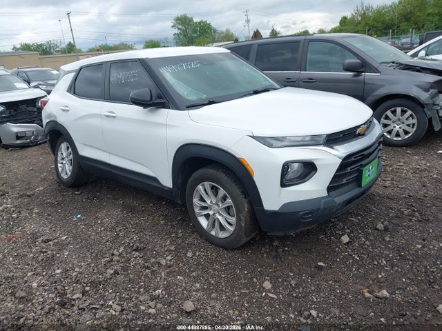 Salvage Chevrolet Trailblazer Image