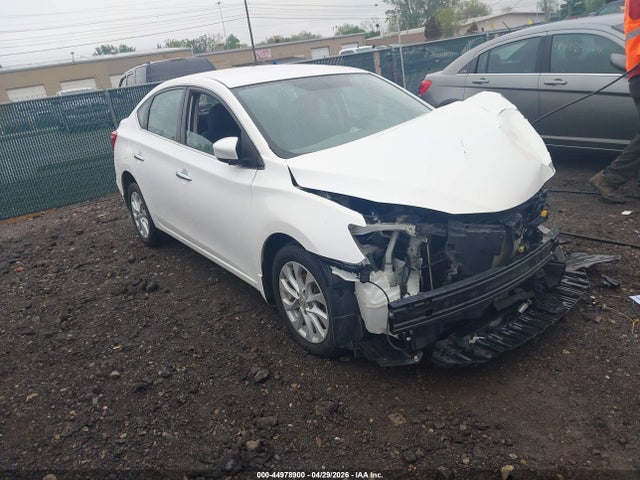 Salvage Nissan Sentra Image