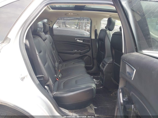 Ford Edge Titanium