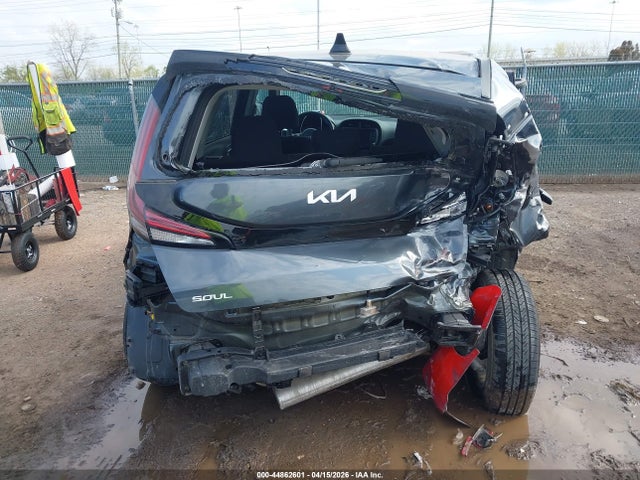 Kia Soul Lx