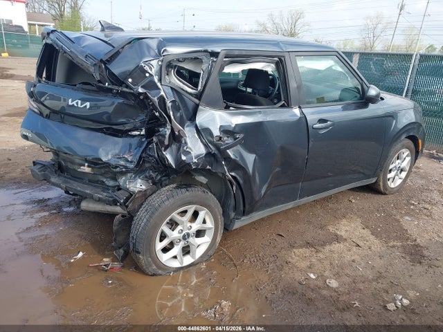Kia Soul Lx