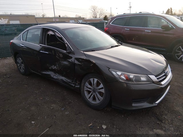Salvage Honda Accord Image