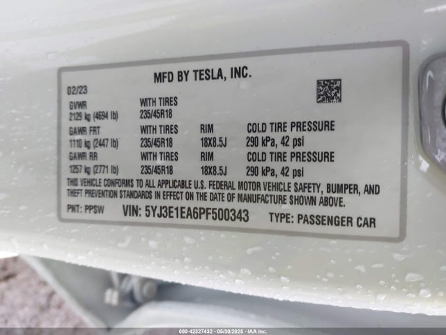 Tesla Model 3 Rear-wheel Drive