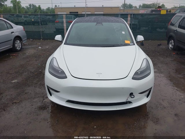 Tesla Model 3 Rear-wheel Drive