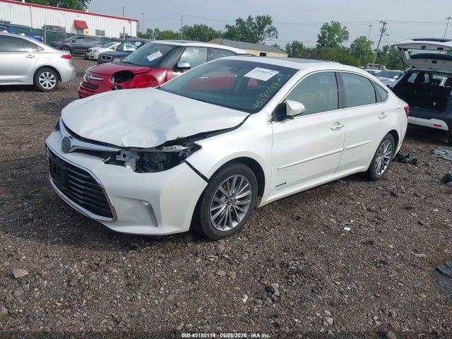 Toyota Avalon Hybrid Limited