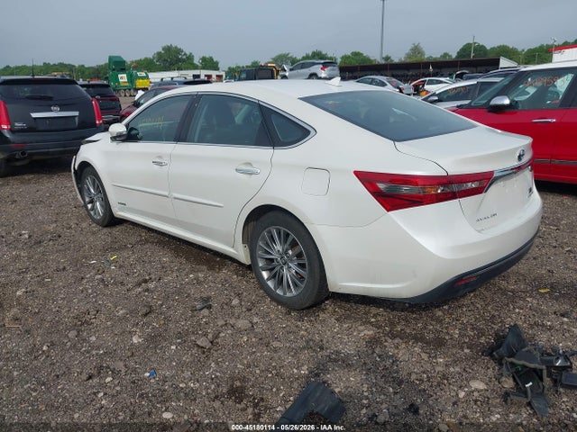 Toyota Avalon Hybrid Limited