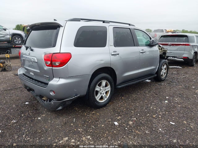 Toyota Sequoia Sr5 5.7l V8