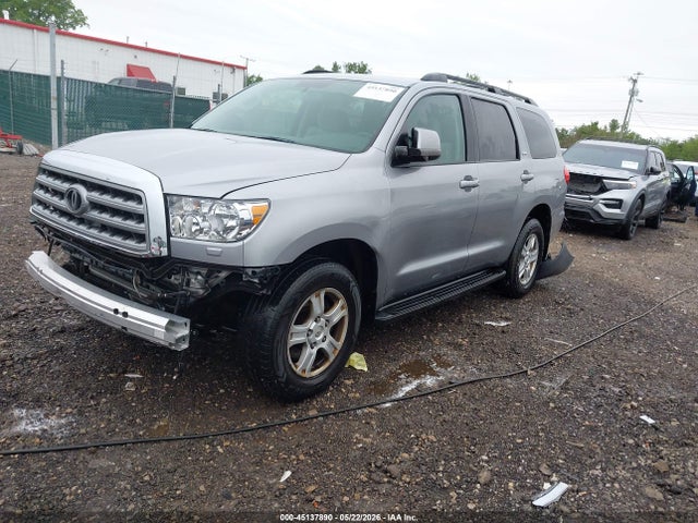 Toyota Sequoia Sr5 5.7l V8