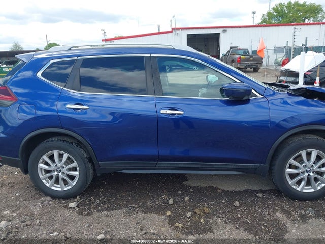 Nissan Rogue Sv