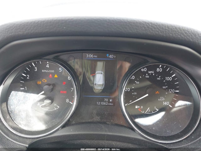 Nissan Rogue Sv