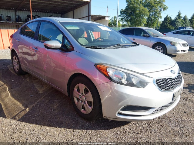 Salvage Kia Forte Image