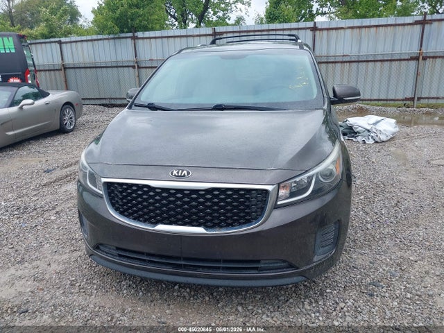 Kia Sedona Lx