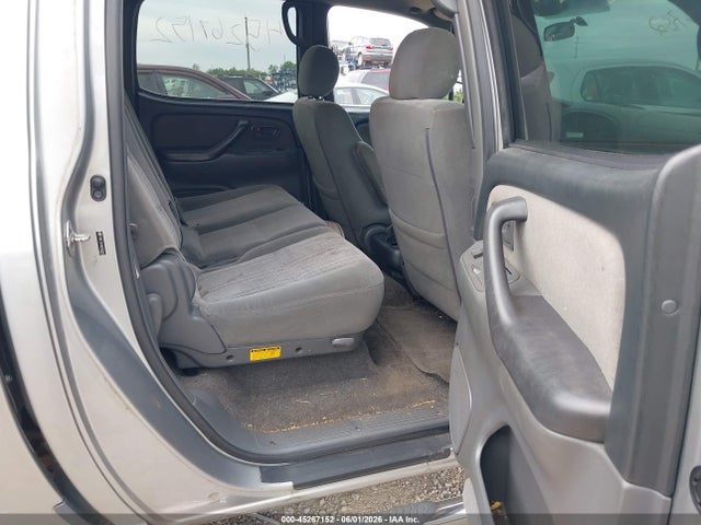 Toyota Tundra Sr5 V8
