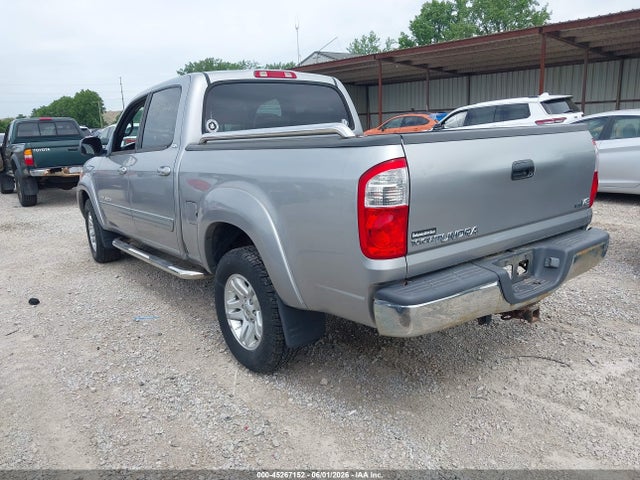 Toyota Tundra Sr5 V8