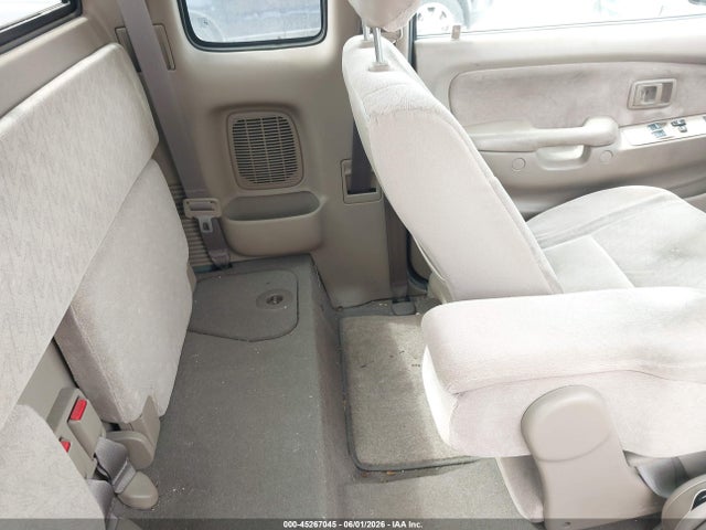 Toyota Tacoma Base V6