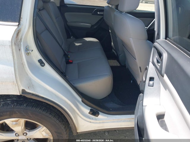 Subaru Forester 2.5i Touring