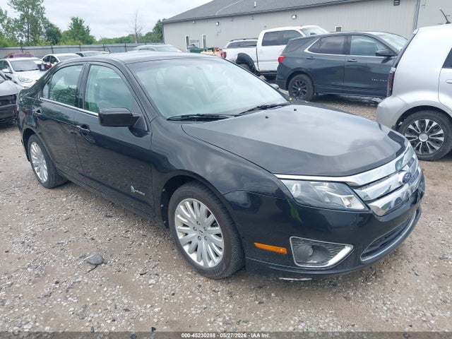 Salvage Ford Fusion Image