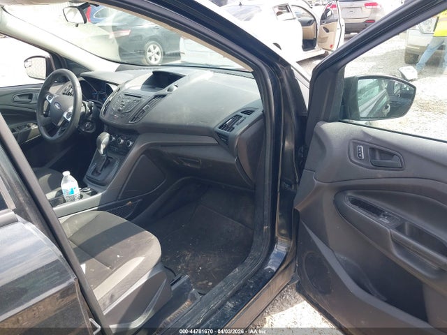 Ford Escape S