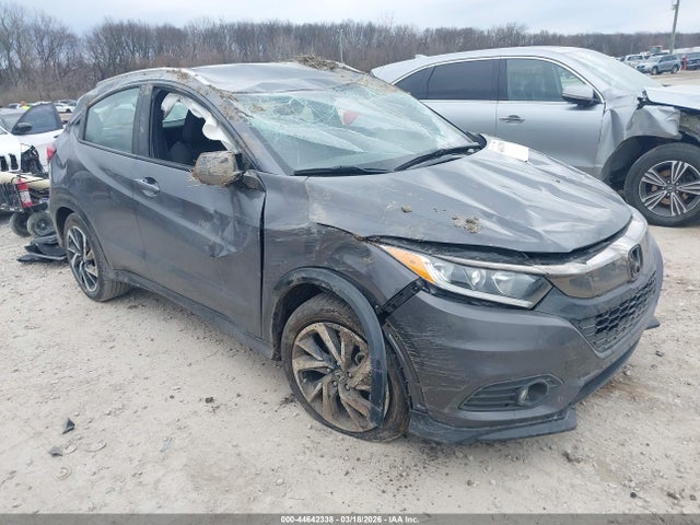 Salvage Honda HR-V Image