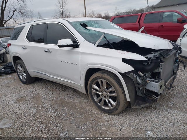 Salvage Chevrolet Traverse Image