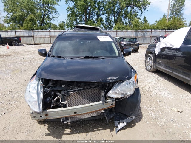 Nissan Versa 1.6 Sv