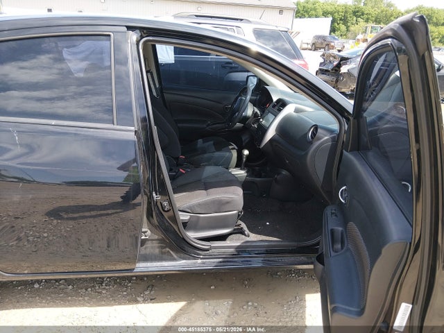 Nissan Versa 1.6 Sv
