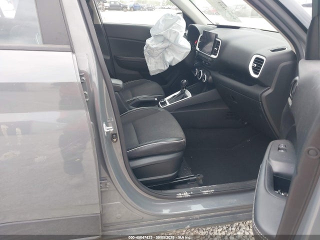 Hyundai VENUE Limited