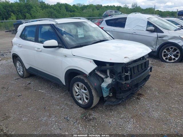 Salvage Hyundai VENUE Image