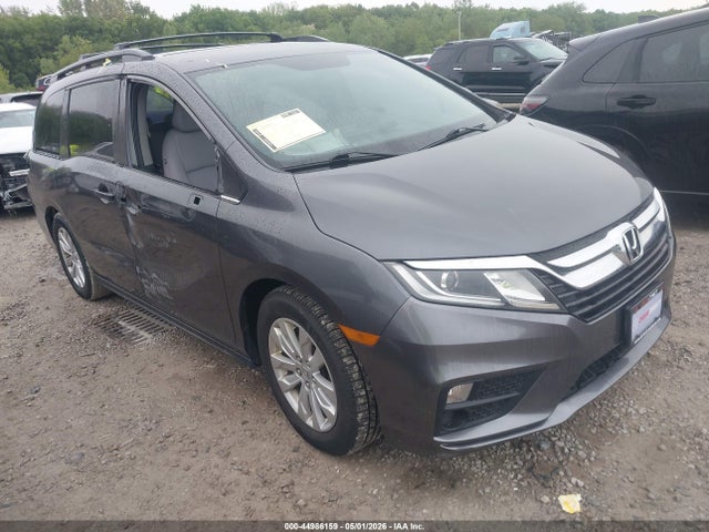 Salvage Honda Odyssey Image