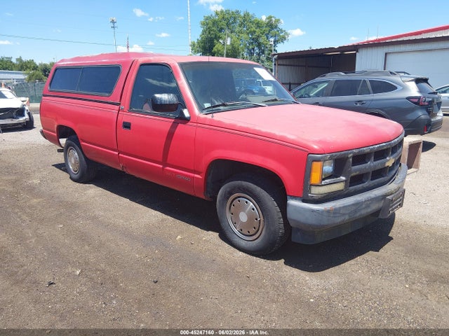 Salvage Chevrolet Gmt Image