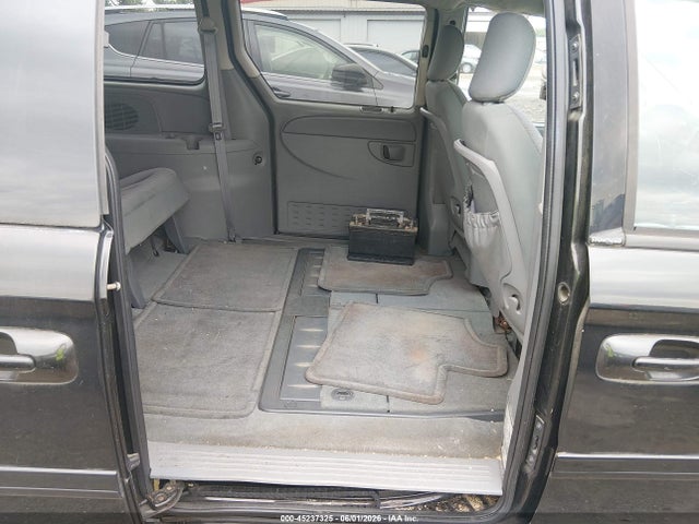 Chrysler Town & Country Lx