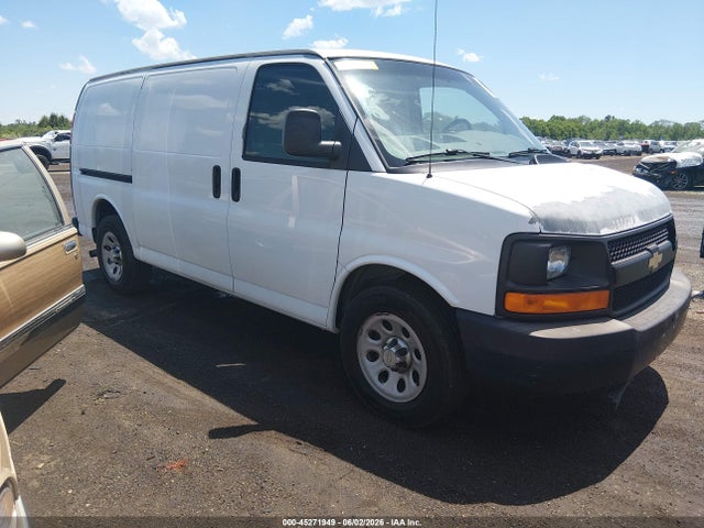 Salvage Chevrolet Express Image