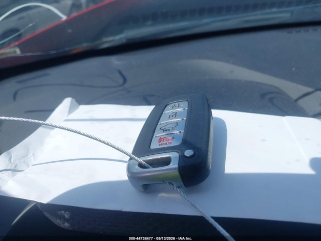 Hyundai VELOSTER Turbo