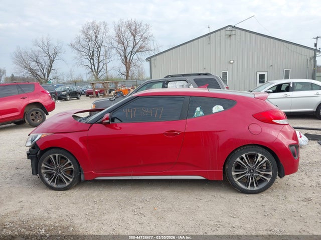 Hyundai VELOSTER Turbo