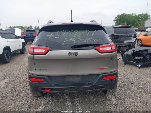 Jeep Cherokee Trailhawk 4x4
