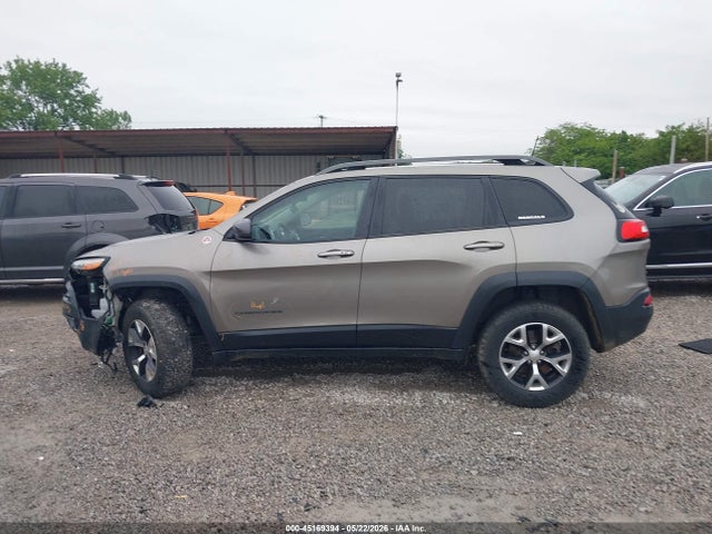 Jeep Cherokee Trailhawk 4x4