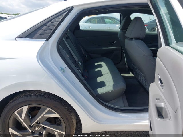 Hyundai ELANTRA Sel Convenience
