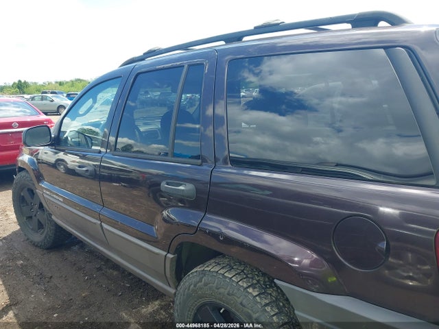 Jeep Grand Cherokee Laredo