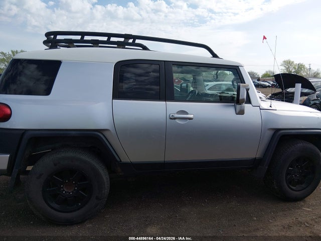 Toyota FJ Cruiser
