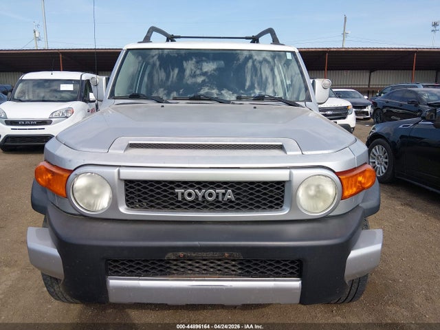 Toyota FJ Cruiser