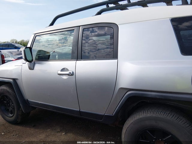 Toyota FJ Cruiser