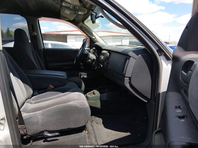 Dodge Dakota Slt