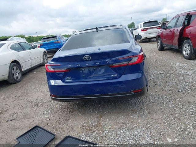 Toyota Camry Xle