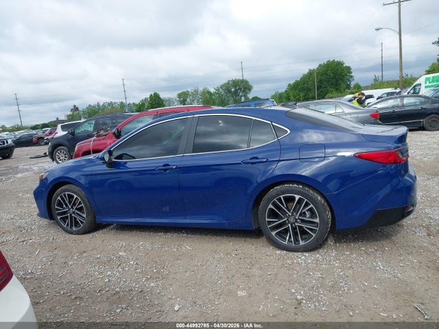 Toyota Camry Xle