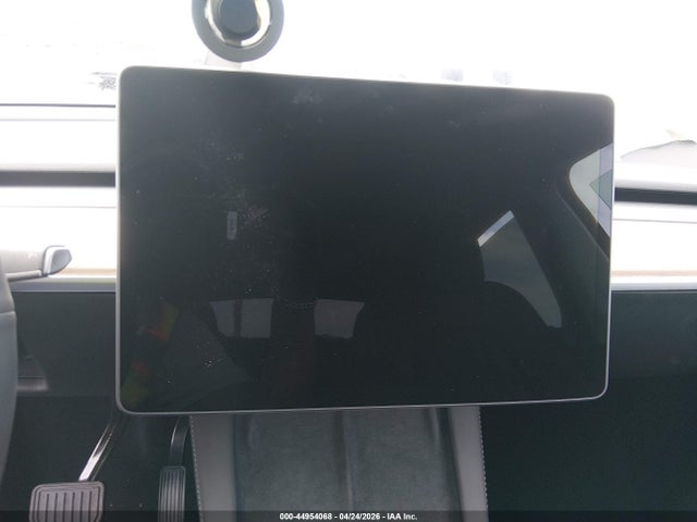 Tesla Model Y Rwd